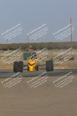 media/Oct-29-2022-CalClub SCCA (Sat) [[e05833b2e9]]/Race Group 1/Qualifying (Sweeper)/